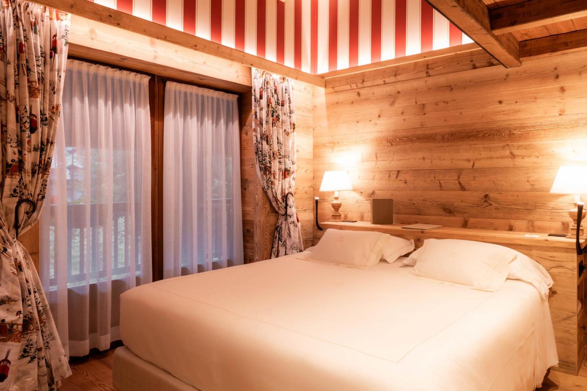 โอแบร์ฌ เดอ ลา แมซง Hotel กูร์มาเยอร์ ภายนอก รูปภาพ