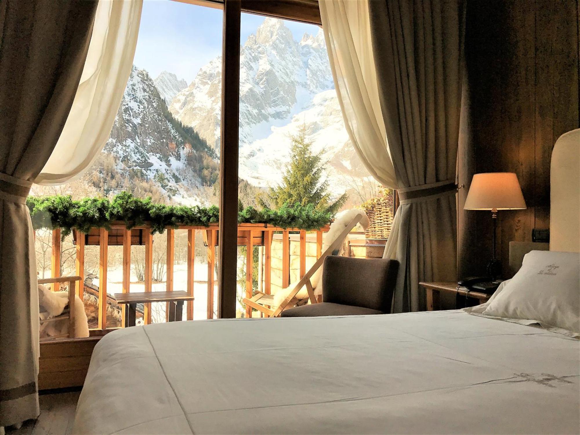 โอแบร์ฌ เดอ ลา แมซง Hotel กูร์มาเยอร์ ภายนอก รูปภาพ