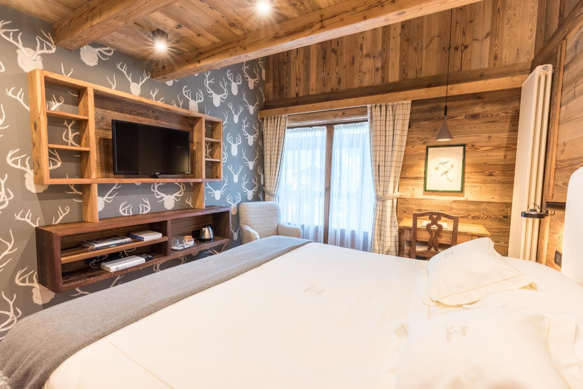 โอแบร์ฌ เดอ ลา แมซง Hotel กูร์มาเยอร์ ภายนอก รูปภาพ