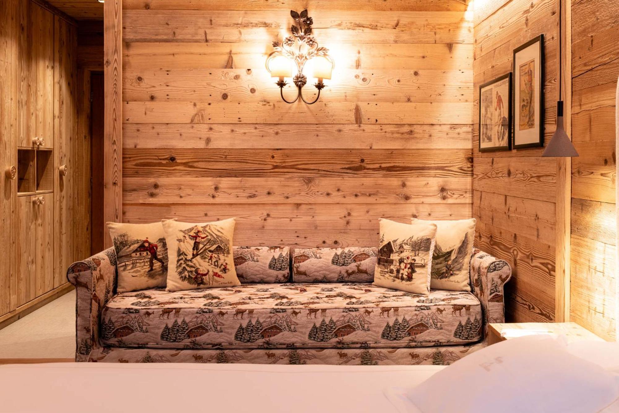 โอแบร์ฌ เดอ ลา แมซง Hotel กูร์มาเยอร์ ภายนอก รูปภาพ