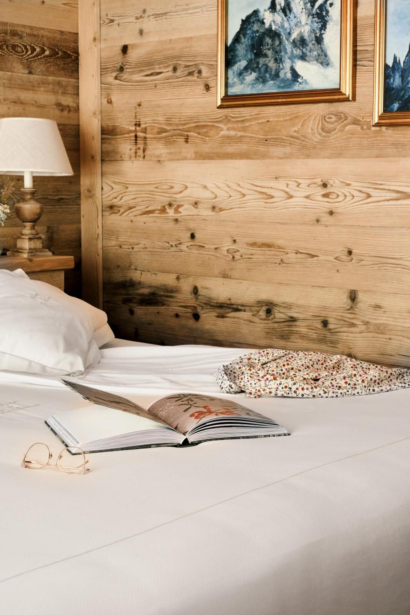 โอแบร์ฌ เดอ ลา แมซง Hotel กูร์มาเยอร์ ภายนอก รูปภาพ